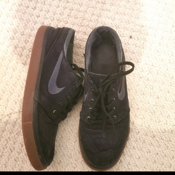 Nike Y2K Stefan Janoski sneakers in black size 7 - Picture 2 of 4